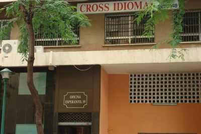 Cross Idiomas (Academia de Inglés)