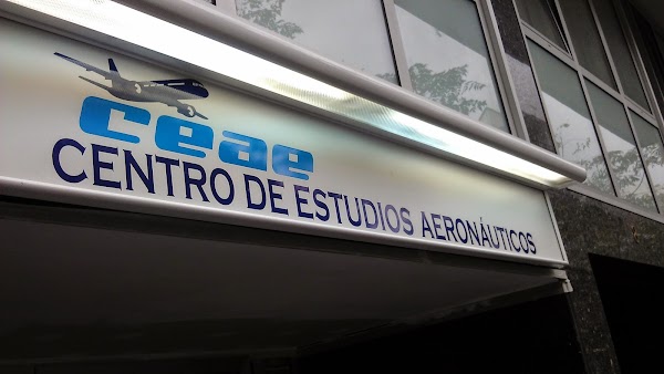 Centro de Estudios Aeronáuticos - CEAE Tarragona (Academia de Inglés)