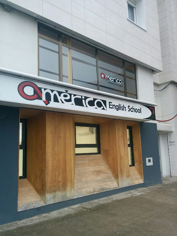 English School América (Academia de Inglés)