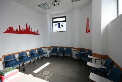 Centro de Idiomas Cervantes (Academia de Inglés)