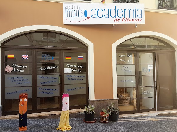 Academia Impulso (Academia de Inglés)