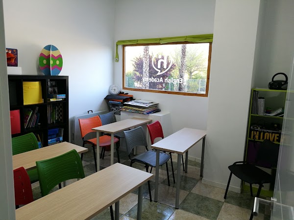 Academia de inglés Hi English Academy (Academia de Inglés)