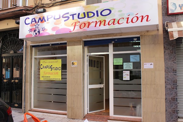 Academia CampuStudio (Academia de Inglés)