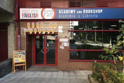 First Stop English (Academia de Inglés)