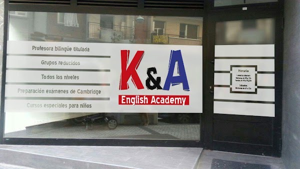 K A English Academy (Academia de Inglés)