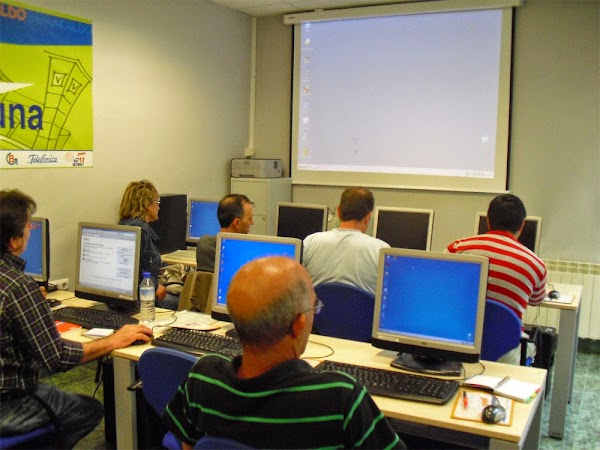 Aula Mentor Barakaldo (Academia de Inglés)