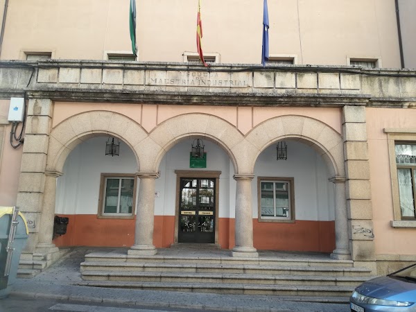 Escuela Oficial de Idiomas de Cáceres (Academia de Inglés)