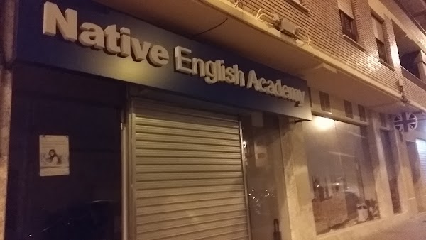 Native English Academy (Academia de Inglés)