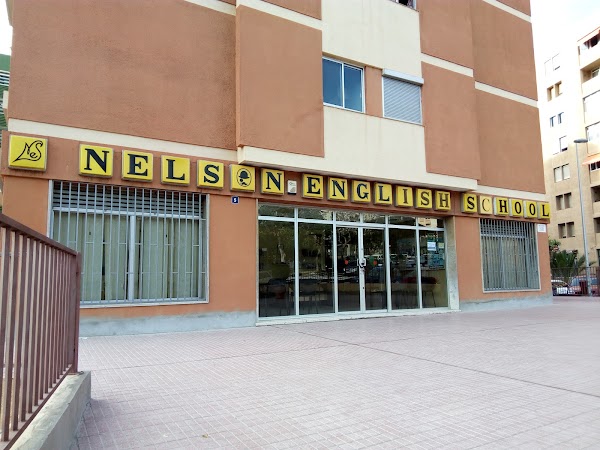 Nelson English School (Academia de Inglés)