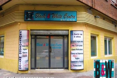 Black White Centre (Academia de Inglés)